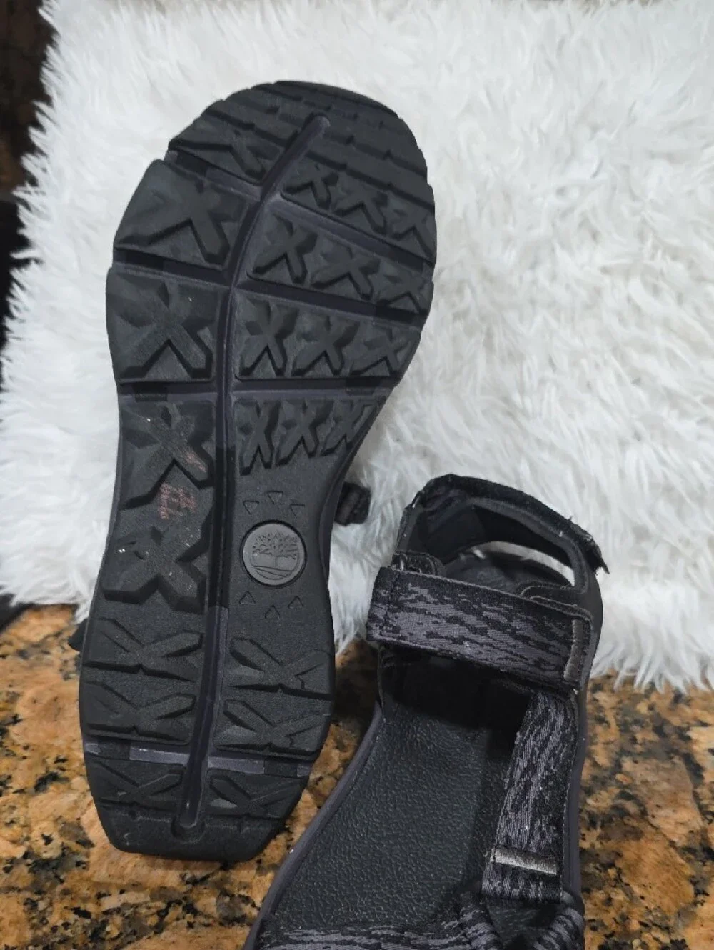 Timberland  Men s Black & Charcoal Strap Sandals